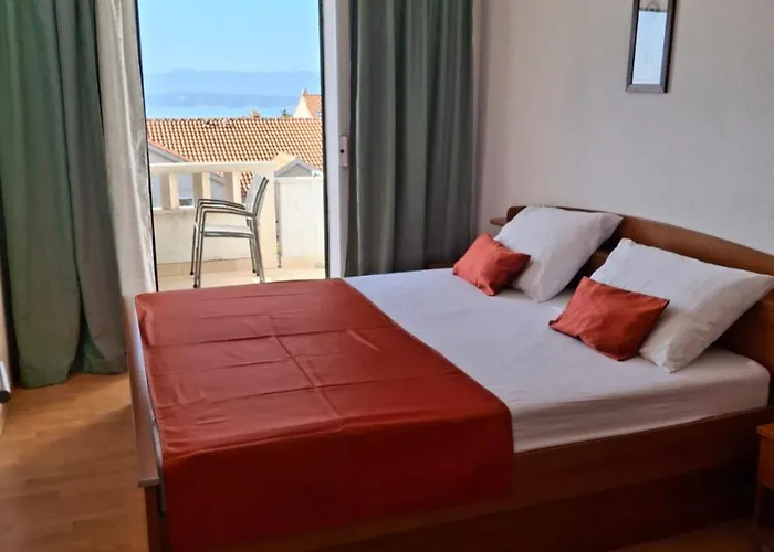 Apartment Irena Bol